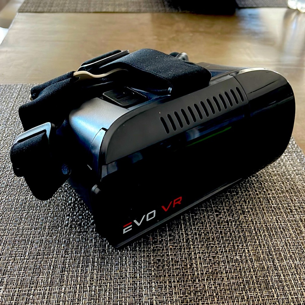 EVO VR Goggles Virtual and Augmented Reality Headset iPhone Android
